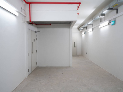 地下储藏室图片