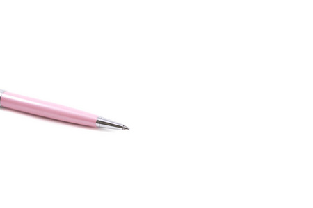 粉红色钢笔的地方在孤立的背景。用于复制空间总线的图像