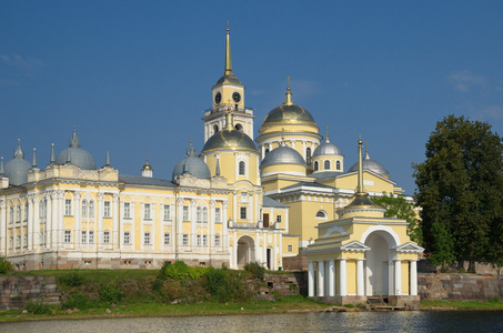 修道院的尼 Stolobensky 沙漠在特维尔地区，俄罗斯