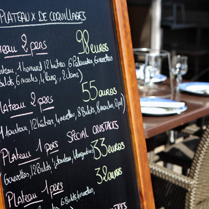 法国餐馆巴黎法国菜单板广场图片