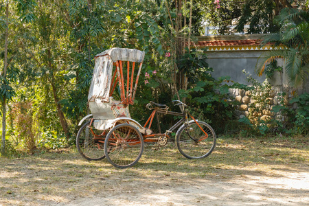 三轮车，尼泊尔蓝毗尼