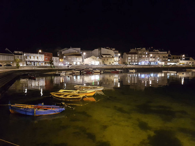 Arousa 岛海滨夜