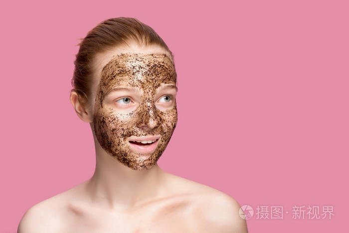 脸部皮肤擦洗.