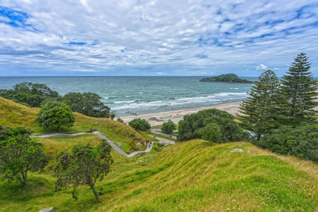 陶朗加, 新西兰2018年1月15日 芒 Maunganui 径和海滩