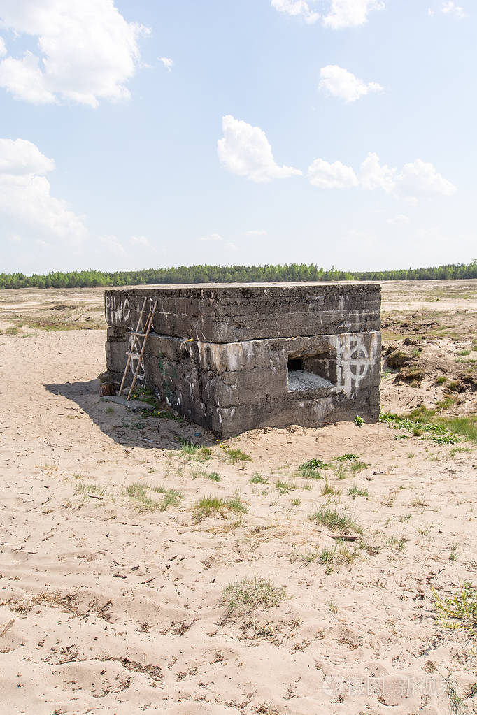 在波兰bledowska沙漠第二次世界大战的地堡