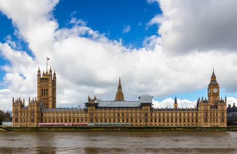 房子的议会和英国伦敦大本钟