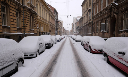 街道覆盖在雪, 萨格勒布, 克罗地亚