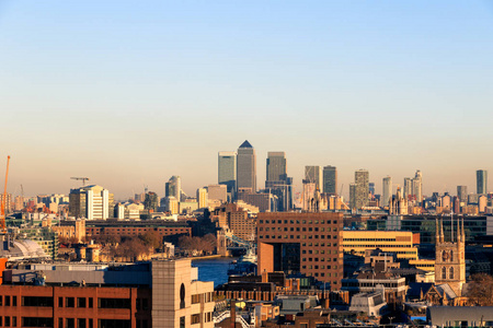伦敦金融区市容落日图片