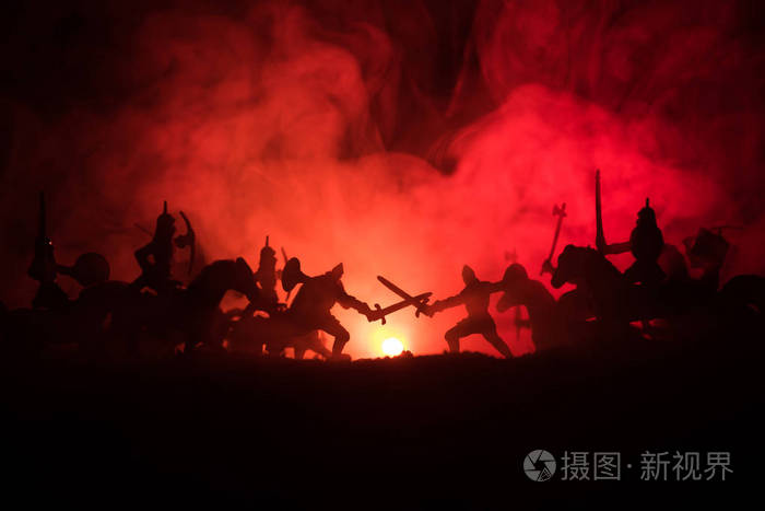 中世纪战斗场面与骑兵和步兵.