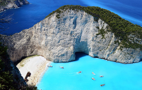 Navagio 湾和沉船海滩