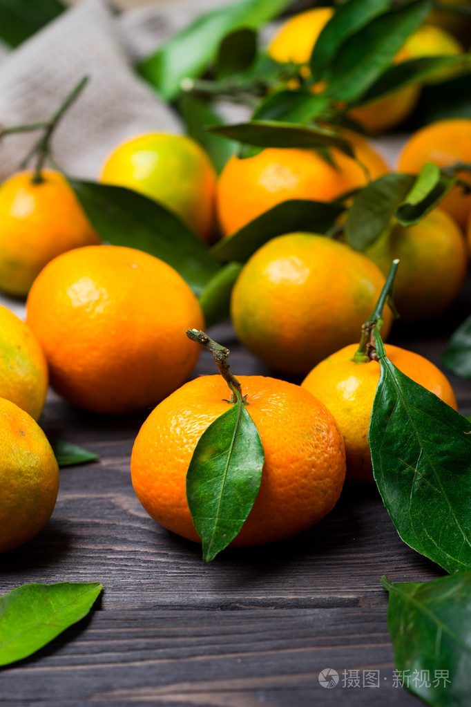 成熟的新鲜橘子