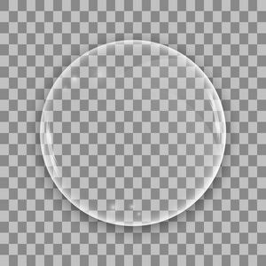 在透明背景上的玻璃镜片照片