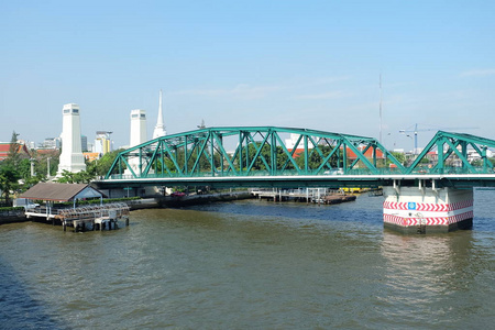Phra Phuttha Yodfa 桥，它是具有里程碑意义的曼谷，泰国