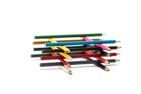 一组彩色铅笔在一堆白色背景, 隔离