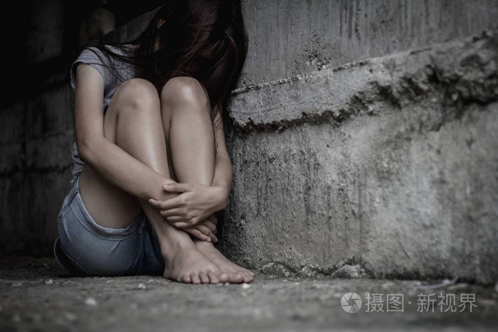 妇女因性虐待,反贩运和制止对妇女的暴力行为而成为