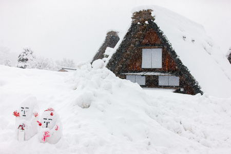 日本的村庄，在冬季