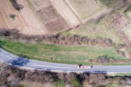 鸟瞰的公路