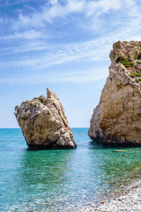 塞浦路斯岛附近的 Aphrodites 岩石海滩