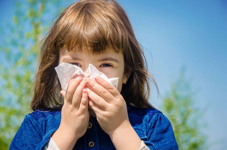 儿童的季节性过敏。鼻炎。选择性聚焦