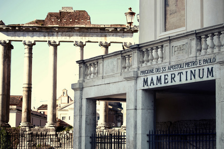 在罗马，意大利的古代 Mamertine 监狱。