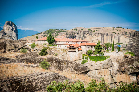 希腊 米特奥拉 欣赏壮观的岩石和希腊东正教
