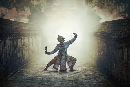 孔敬是泰国古典蒙面传统舞蹈戏剧艺术