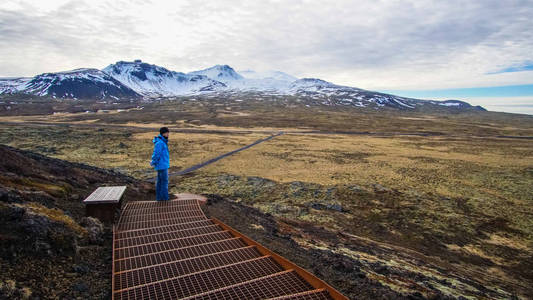 亚洲旅行者和口。抽象最高成功