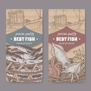 与旧的渔船的两个标签，颜色在硬纸板上的和海鲜篮子