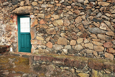 欧洲亚速尔弗洛雷斯岛一个传统村庄的建筑细节