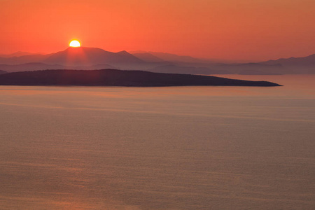 日出在爱奥尼亚群岛