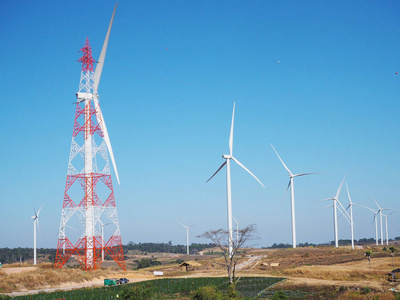 泰国电力生产的风车农场图片