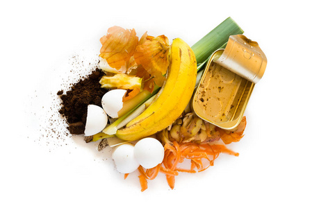 厨房垃圾的堆肥桩一堆垃圾, 垃圾袋装满了城市街道上的垃圾桶.