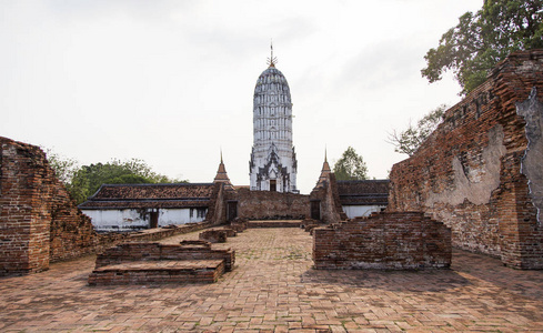 古佛塔佛教建筑在泰国大城。古代宗教建设理念