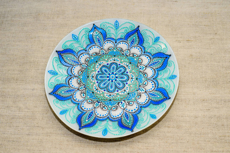 简单的小陶瓷画图片