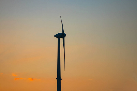 集团的风车可再生电能生产