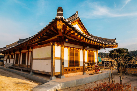 韩国庆州传统住宅 Gyochon 韩屋友楼村