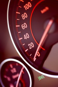 汽车车速表详细信息