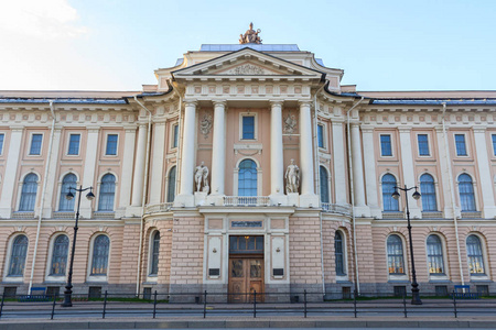 俄罗斯圣彼得堡艺术学院的建设照片