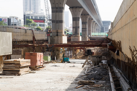 建设隧道地下火车线城市之内的