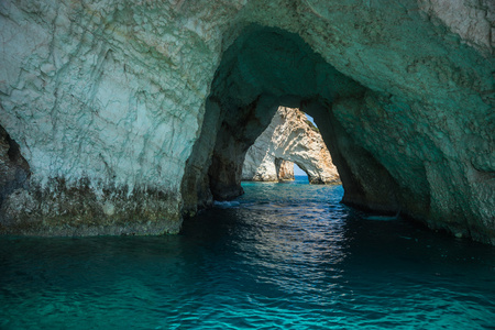 蓝色的洞穴，Zakinthos，希腊