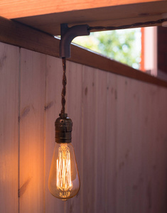 木材内饰用老式工作灯泡灯