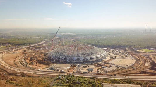 俄罗斯, 萨马拉2017年9月15日 在萨马拉市建造一个足球场。萨马拉2018年在俄罗斯举办国际足联世界杯的城市