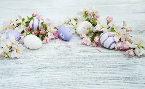 复活节彩蛋与开花