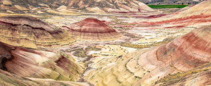 美国俄勒冈州七奇迹之一。多彩的画山