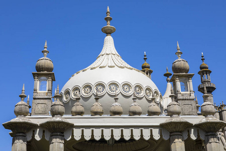 历史悠久的皇家展馆, 位于英国苏塞克斯市的布莱顿。它是建立在印度Saracenic 风格