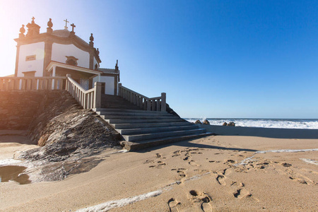 米拉马尔海滩圣达佩德拉教堂