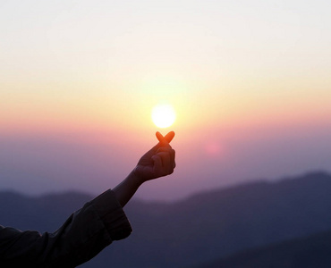 迷你手指滑板车图片