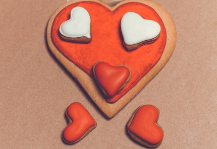 一颗心的形状中的 cookie