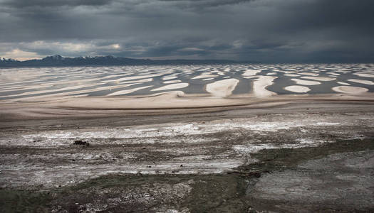 Urmia 湖, 盐湖城, 伊朗