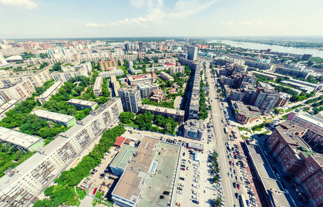 空中城市景观。城市景观。直升机拍摄。全景图像